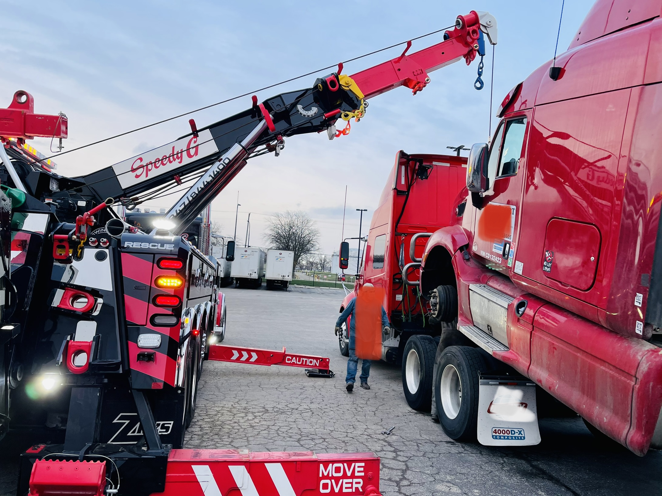 semi-truck and tractor trailer recovery in chicago, IL, decking and undecking