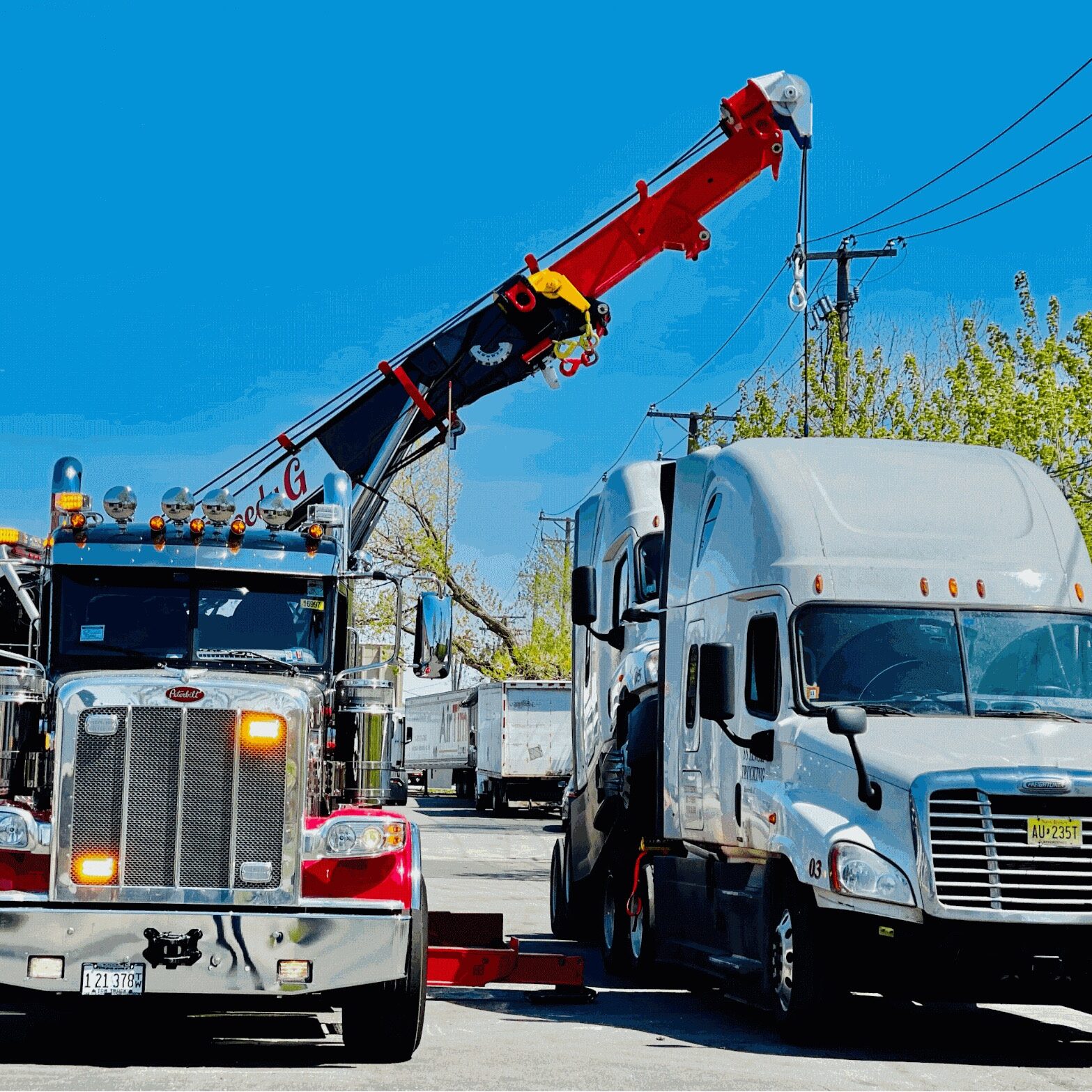 Speedy G Semi truck decking & un-decking