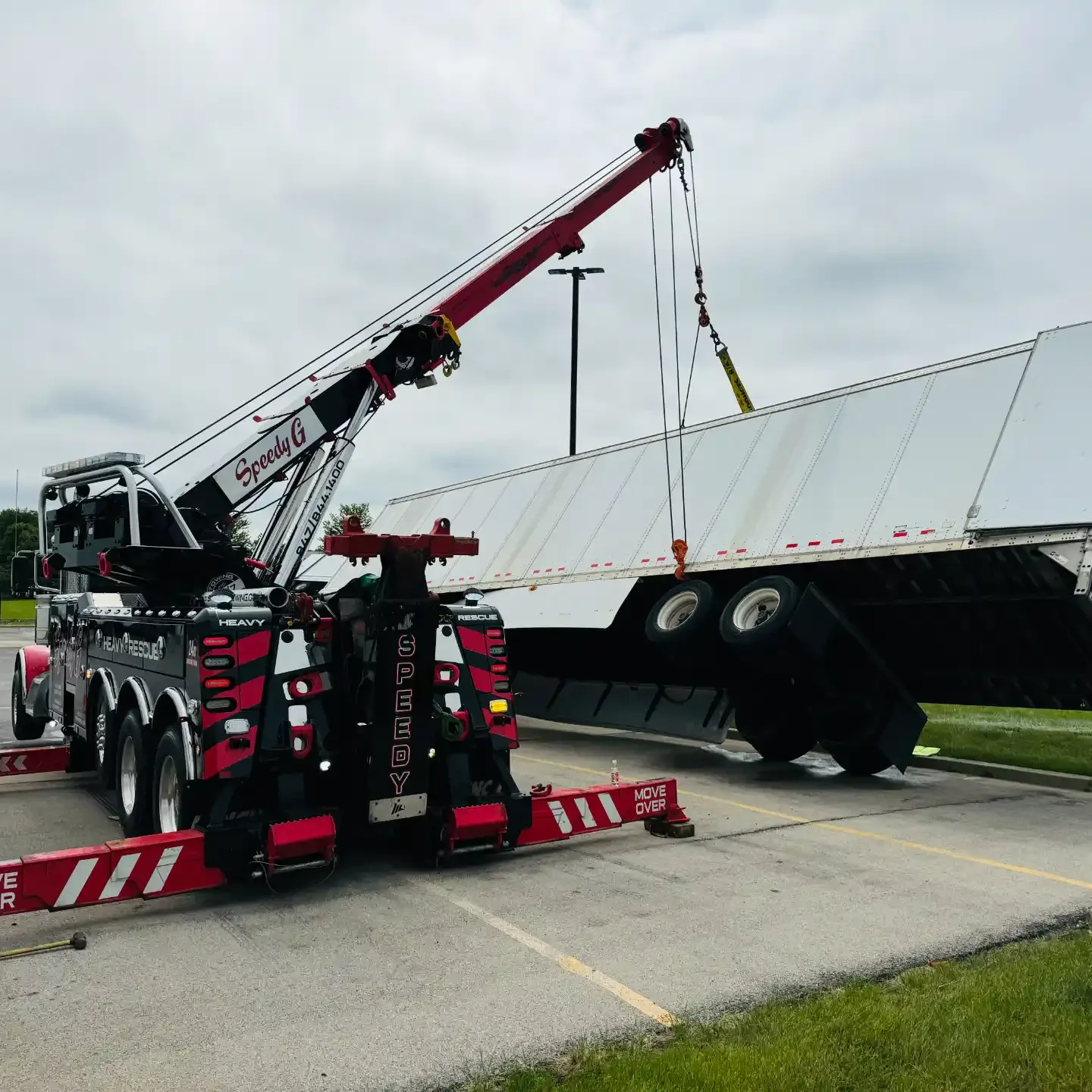 heavy-duty-rotator-semi-trailer-recovery-chicagoland