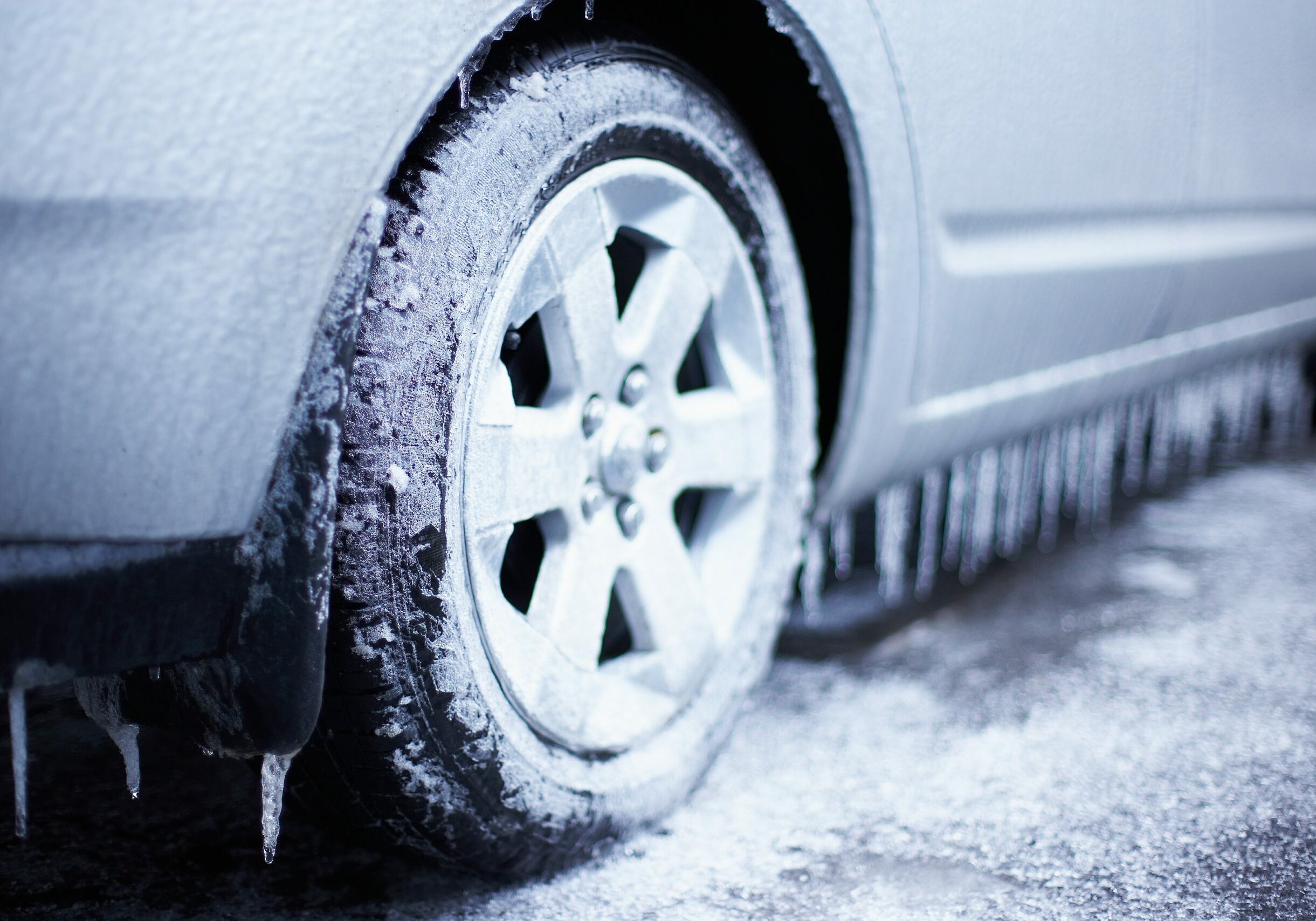 icicles-on-fender-of-car-1924040-scaled