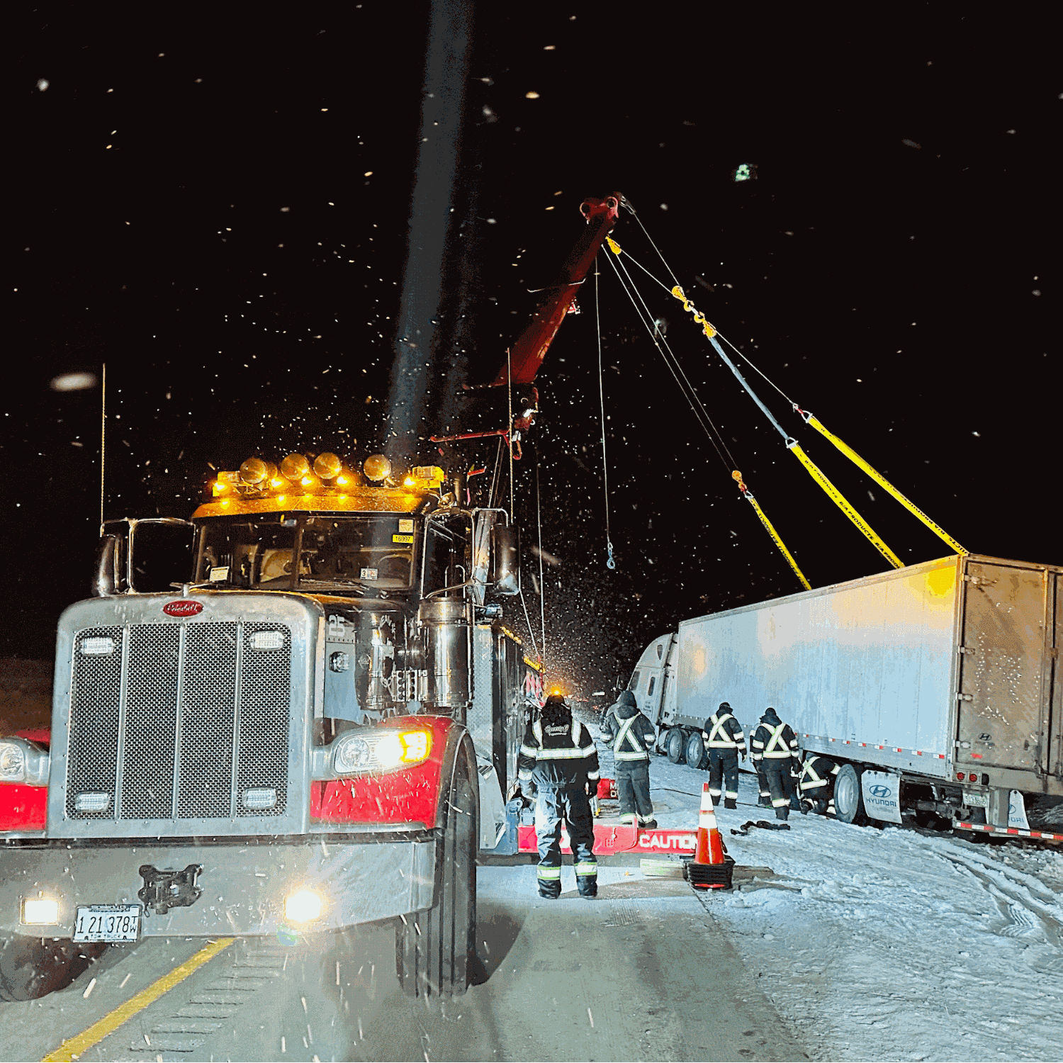24/7 heavy duty towing and recovery in Chicago area winter