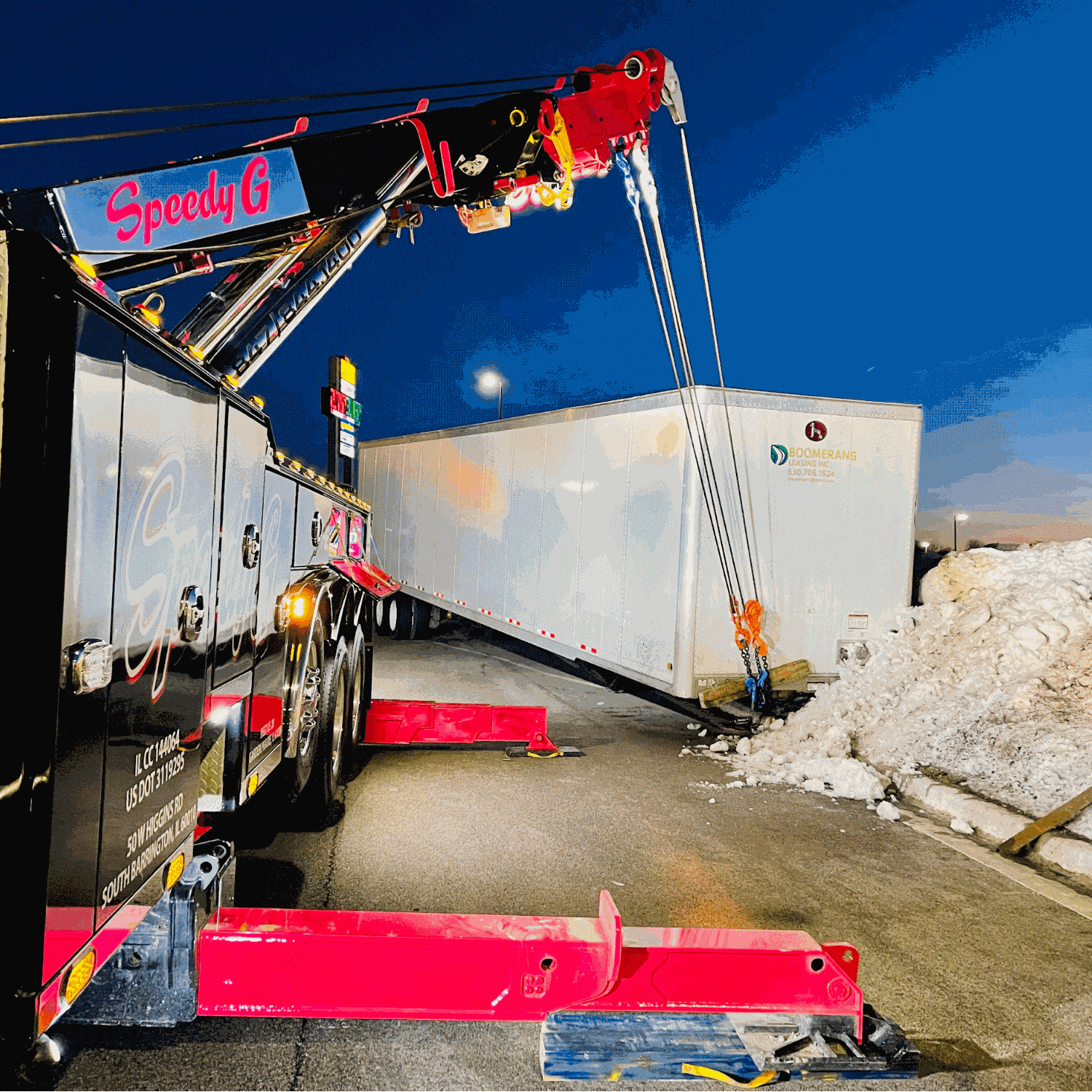 rotator tow truck | rotator and winching service in Chicago