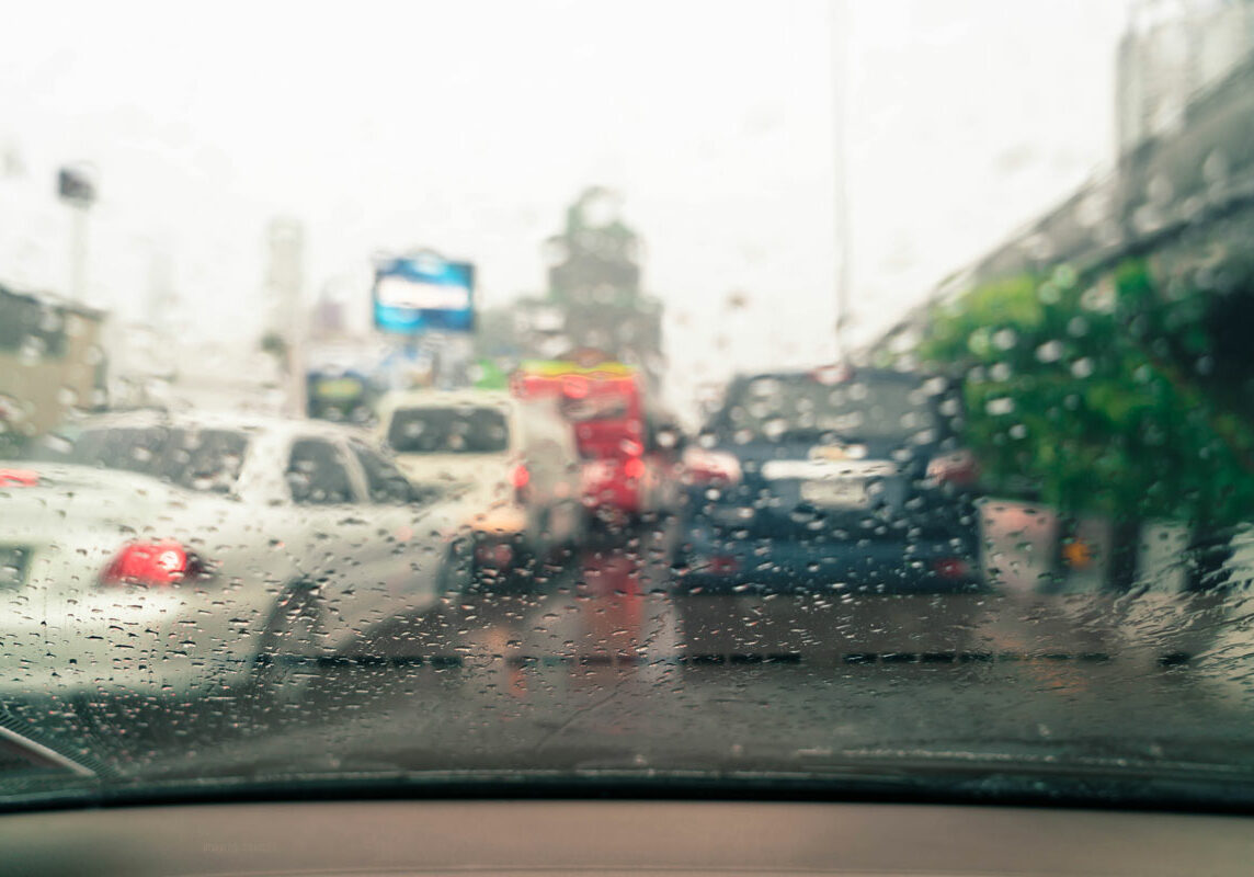 rain-drops-car-glass-blog